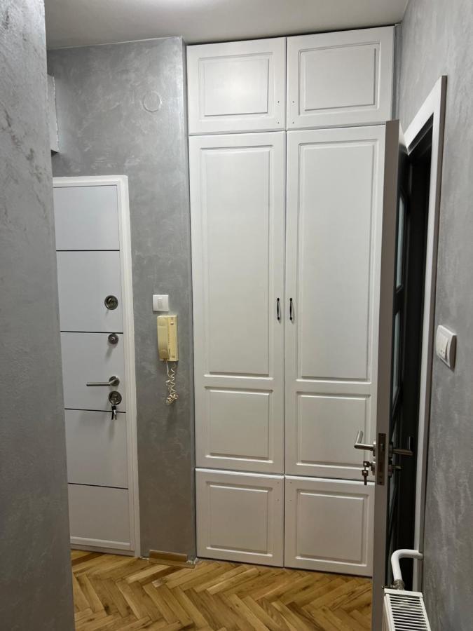 Apartman Didi2- Free Private Parking-Garage Нови-Сад Экстерьер фото