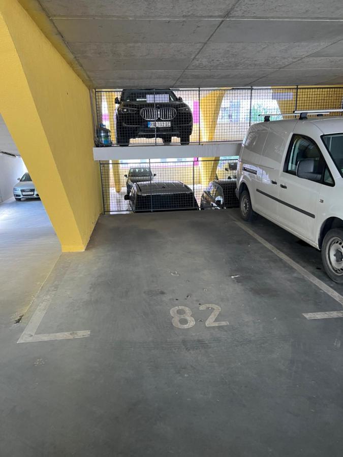 Apartman Didi2- Free Private Parking-Garage Нови-Сад Экстерьер фото